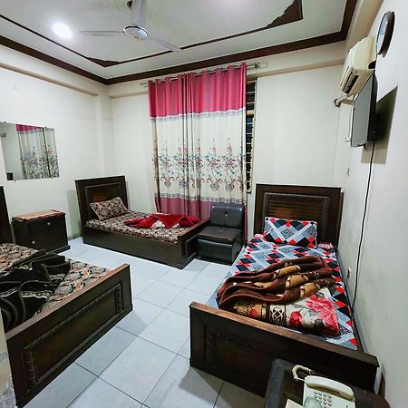 Hotel New Taj International Rawalpindi Bagian luar foto