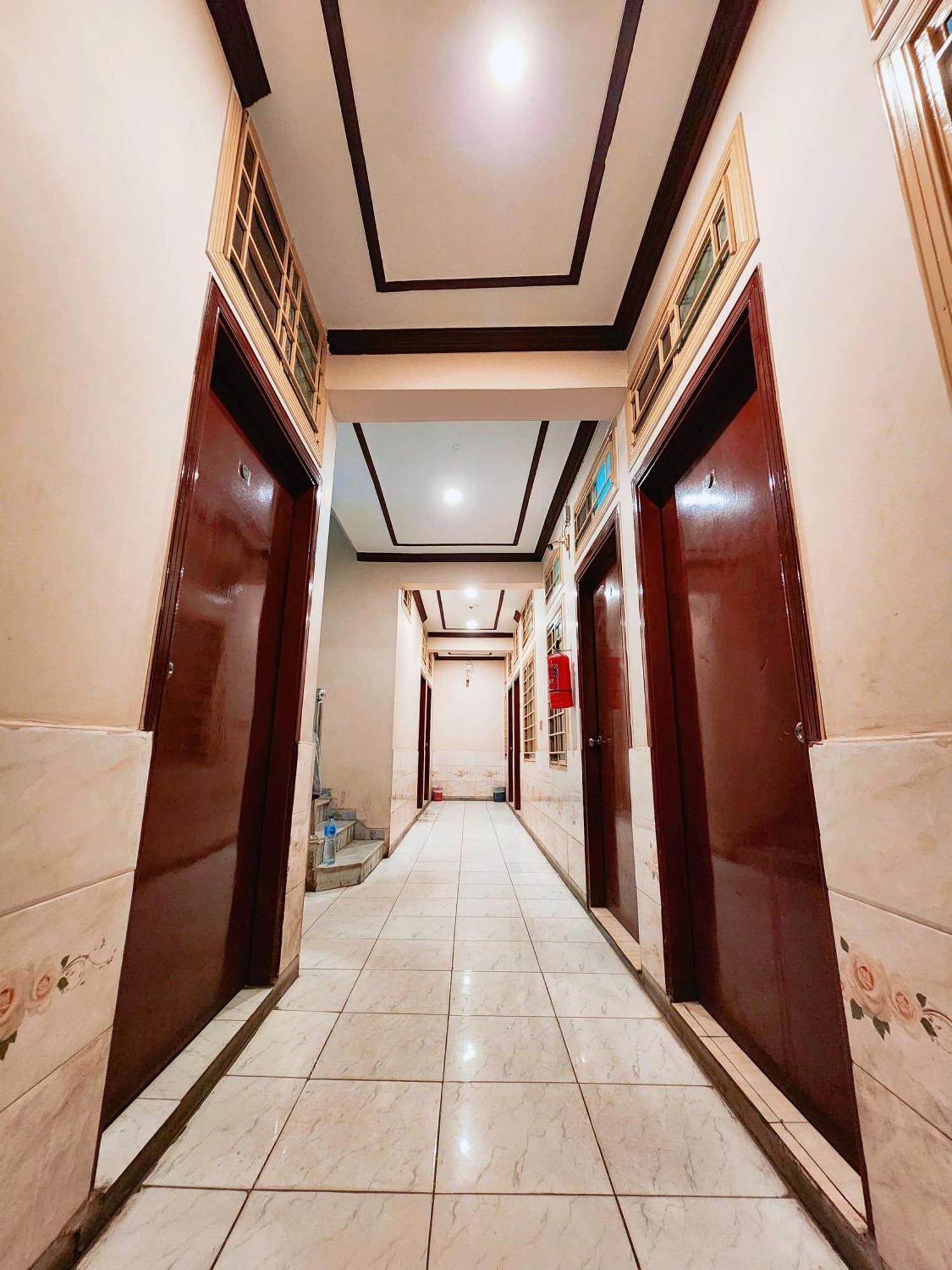 Hotel New Taj International Rawalpindi Bagian luar foto